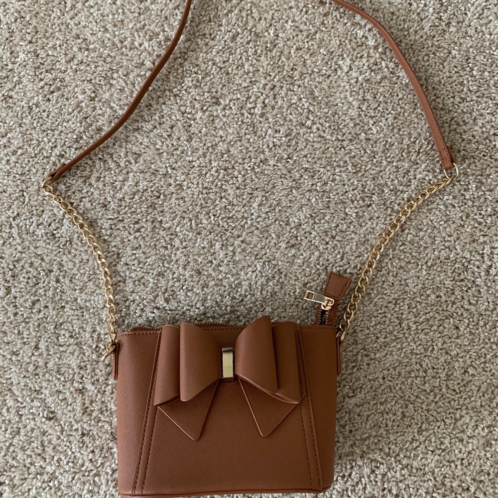 Brown leather crossbody purse